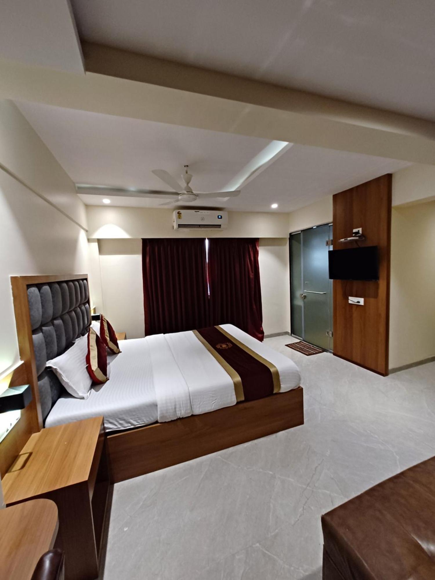 Hotel Ratna Mahal Mumbai Eksteriør bilde