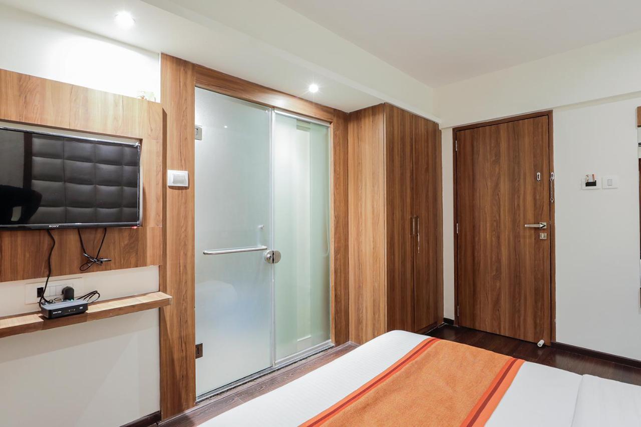 Hotel Ratna Mahal Mumbai Eksteriør bilde